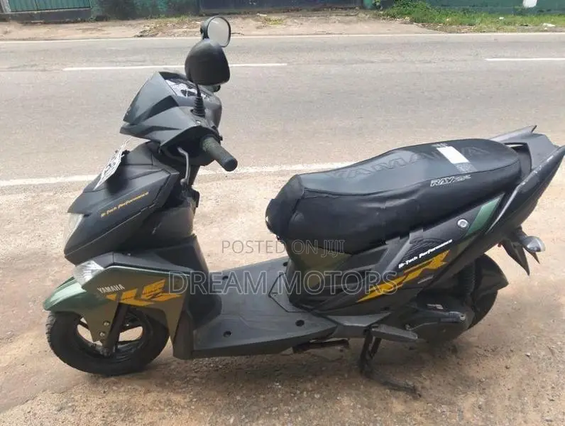 Yamaha RayZR 2018