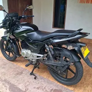 Bajaj Pulsar 150 2016