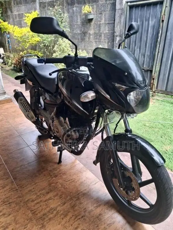 Bajaj Pulsar 150 2016