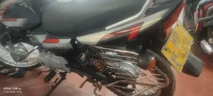 Bajaj CT100 2012