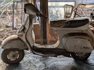 Scooty Pulse 2001