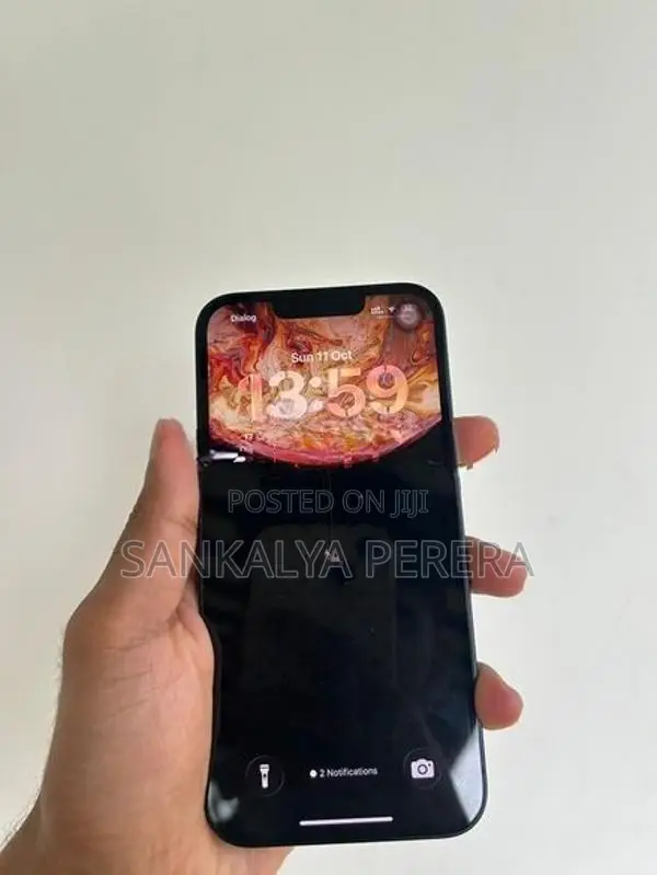 Apple iPhone 13 (Used)