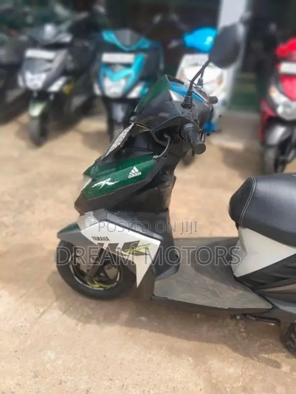 Yamaha Ray ZR 2017