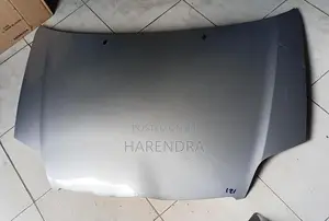 Corolla 121 Bonnet