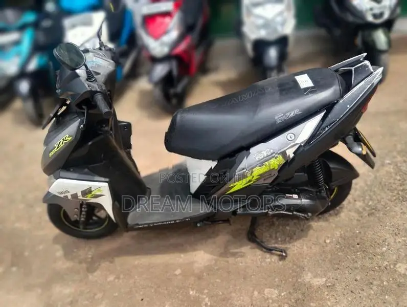 Yamaha RayZR 2016