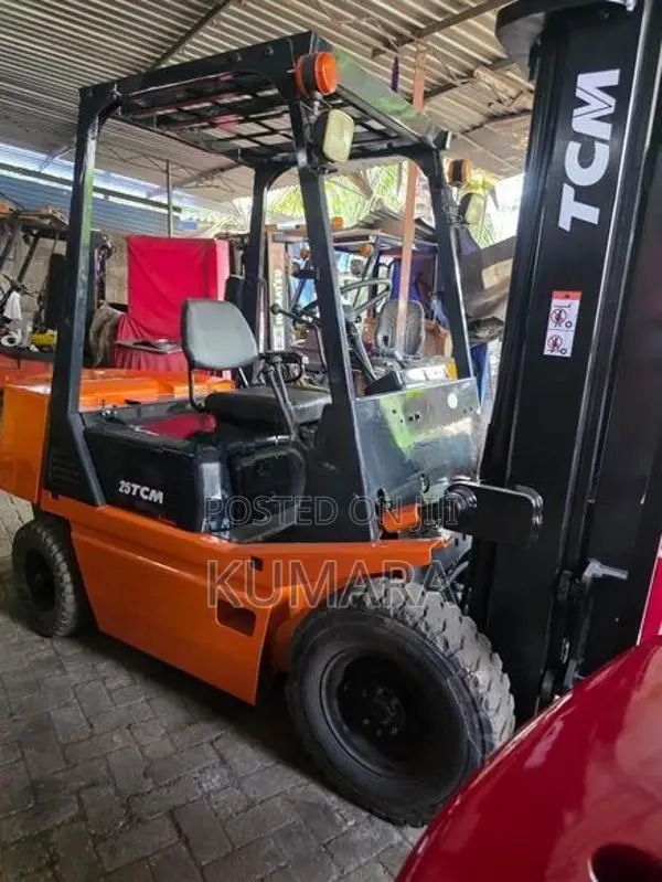 Fork Lift 2.5 Ton