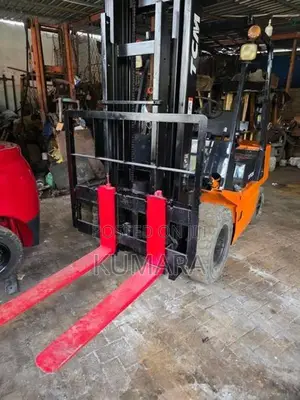 Fork Lift 2.5 Ton