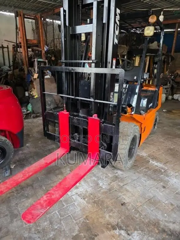 Fork Lift 2.5 Ton
