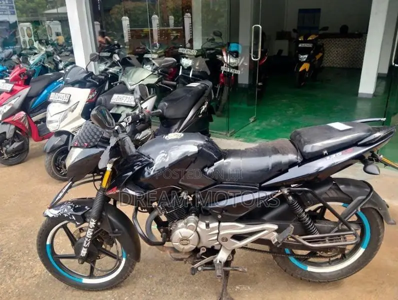 Bajaj Pulsar 135 2015