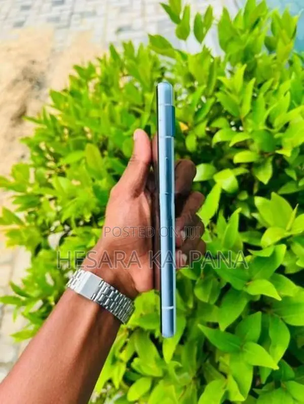 Google Pixel 7a (Used)