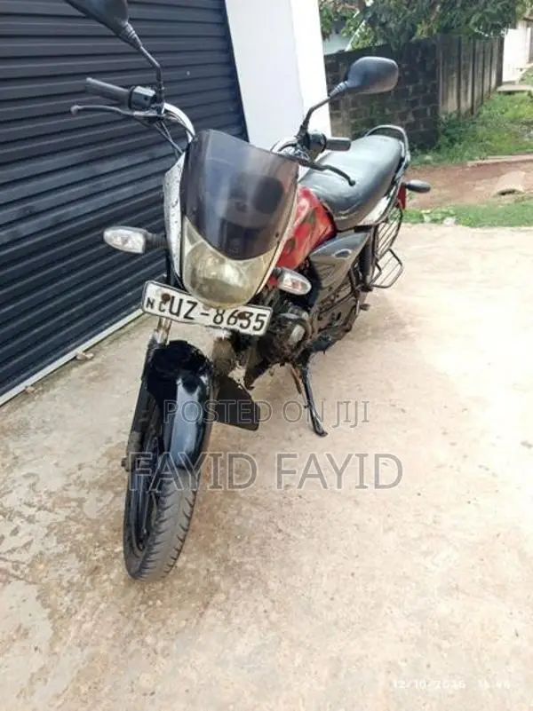 Bajaj Platina 125 2013