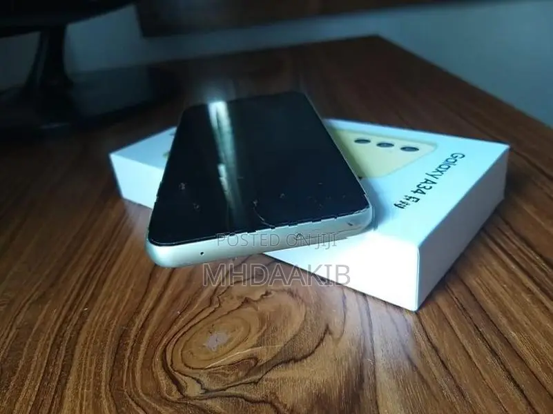 Samsung Galaxy A34 (Used)