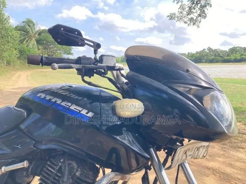 Bajaj Pulsar 150 2010