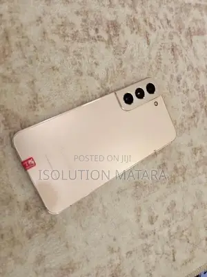 Samsung Galaxy S22 5G (Used)