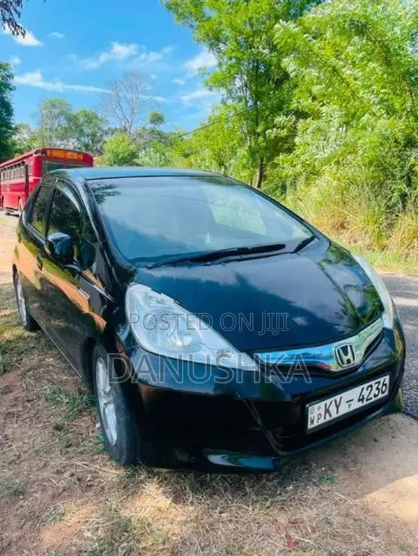 Honda Fit GP1 2013