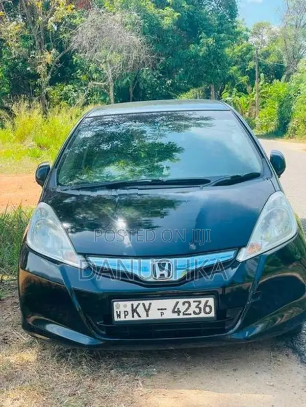 Honda Fit GP1 2013