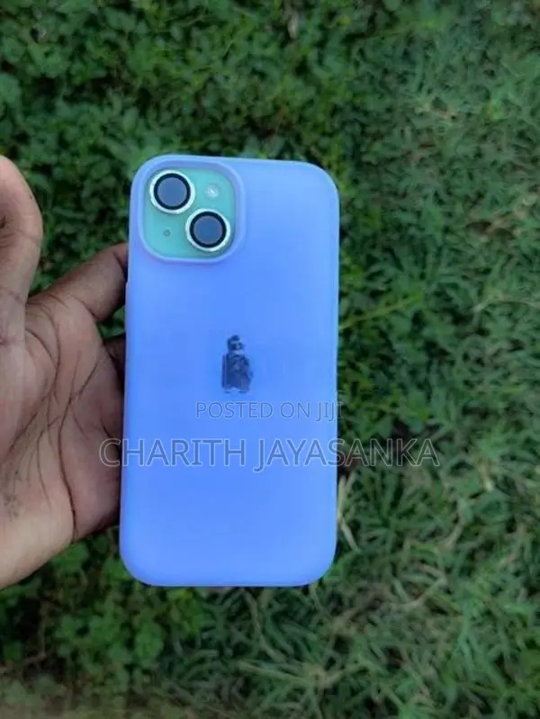 Apple iPhone 15 (Used)