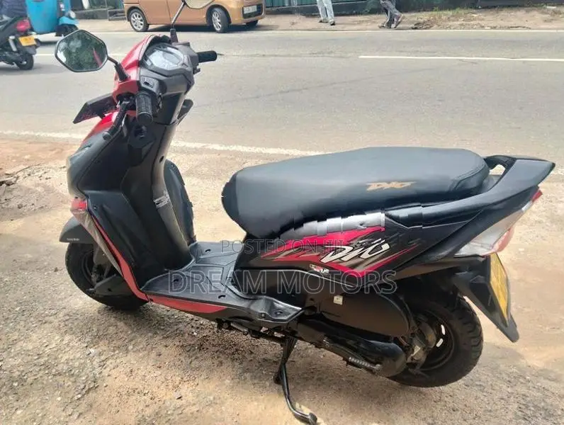 Honda Dio 2018