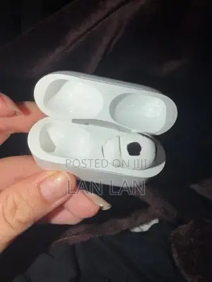 Apple AirPods Pro 2