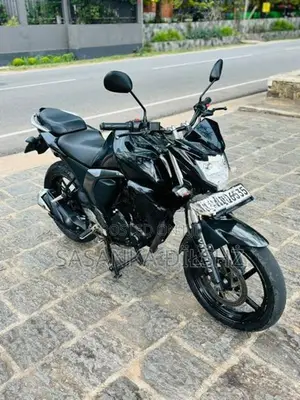 Yamaha FZ v2 2017