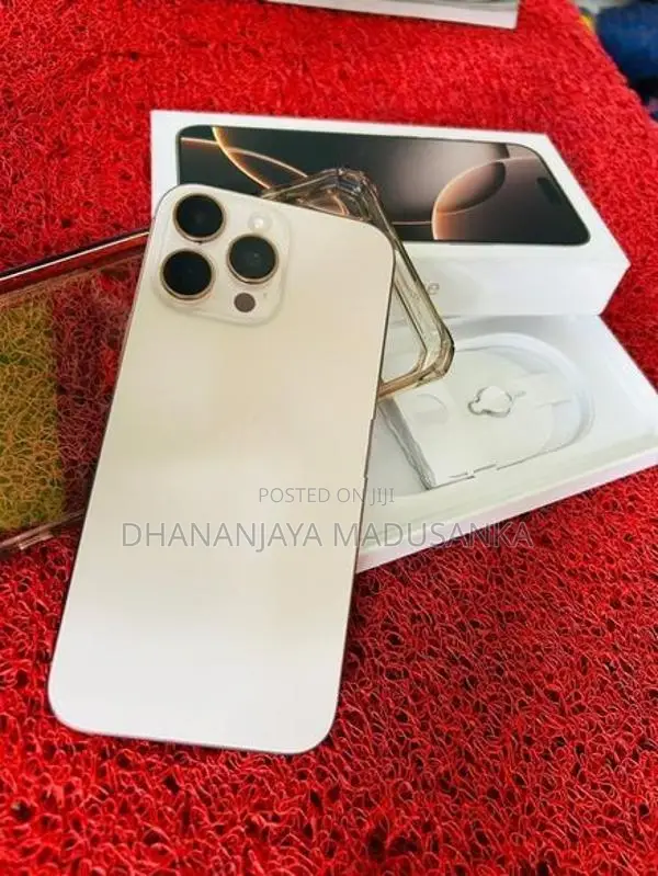 Apple iPhone 16 Pro Max 256GB (Used)