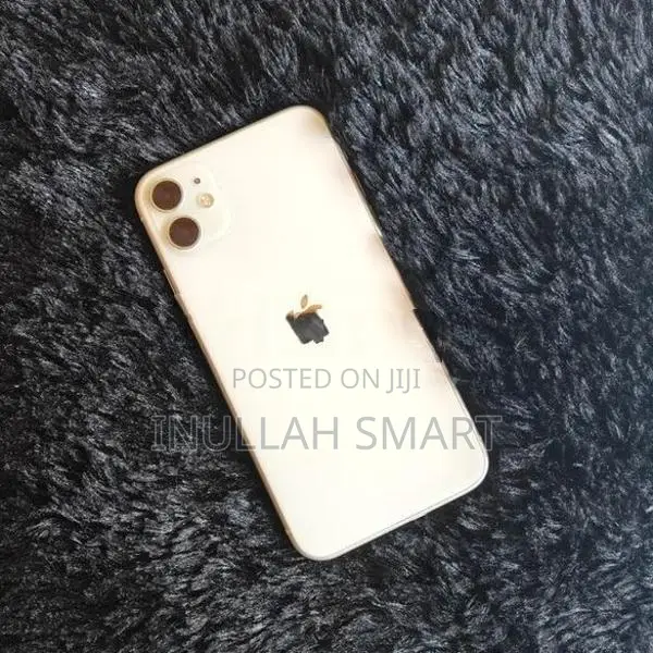Apple iPhone 11 (Used)