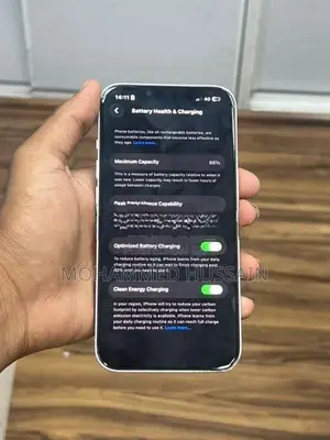 Apple iPhone 13 (Used)