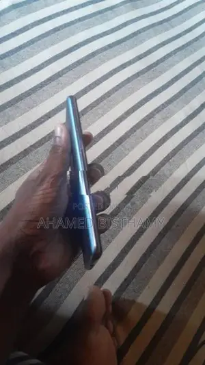 OnePlus Nord 2 (Used)