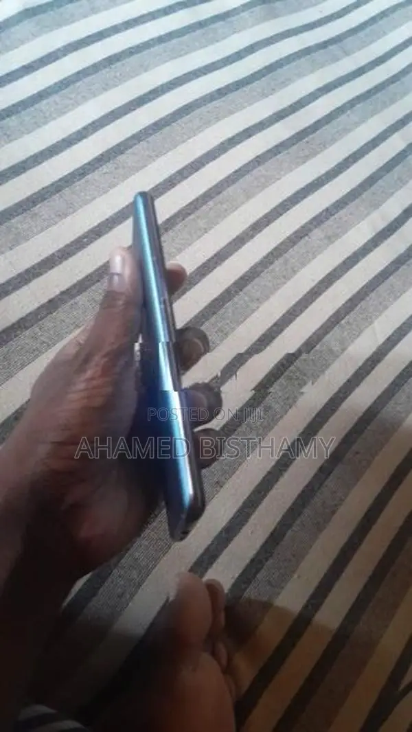 OnePlus Nord 2 (Used)