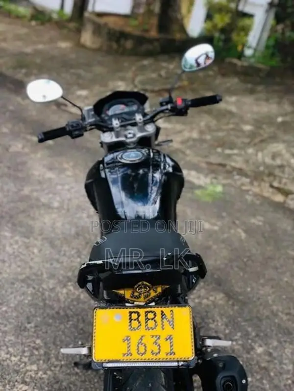 Yamaha FZ S 2014