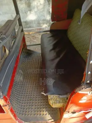 Bajaj RE 1998