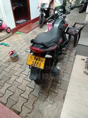 Bajaj Discover 2010