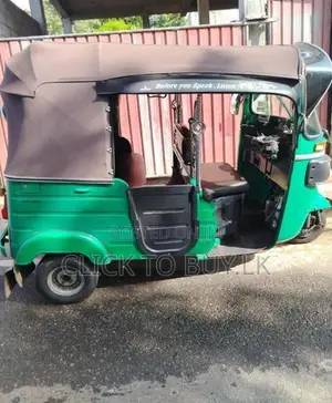 Bajaj RE 2016