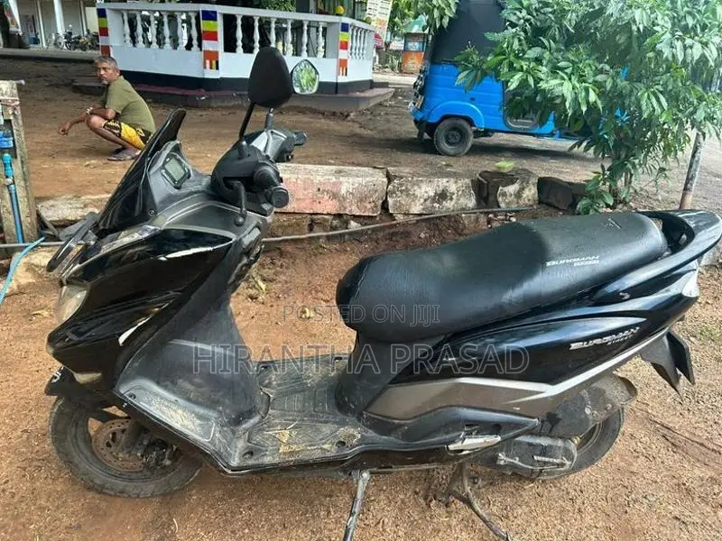 Suzuki Burgman 125 2019