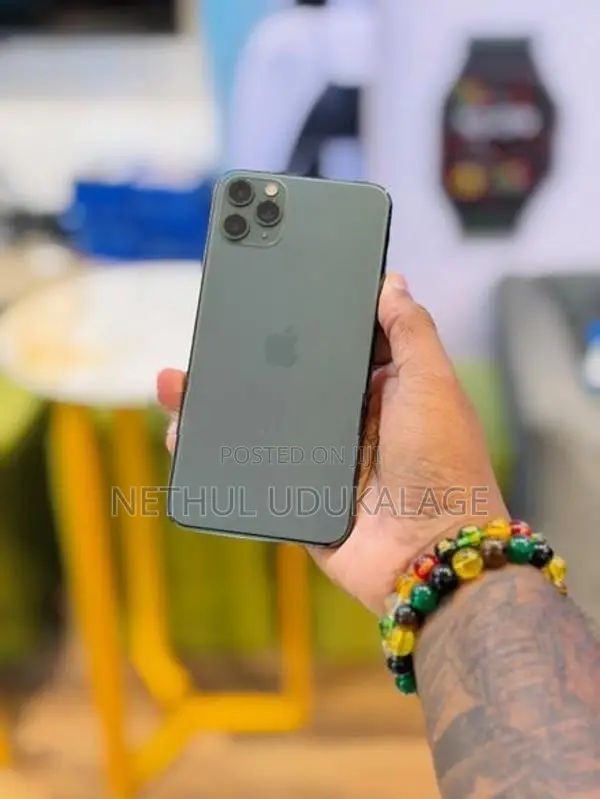 Apple iPhone 11 Pro Max 256GB | GREEN (Used)