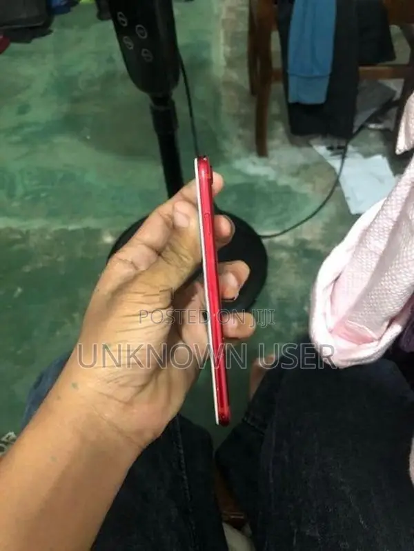Apple iPhone 7 (Used)