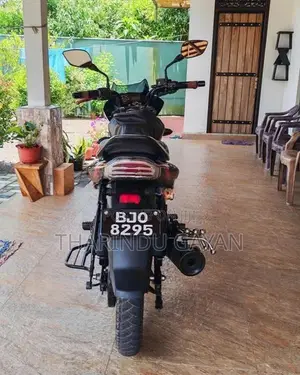 Bajaj Discover 125 2025