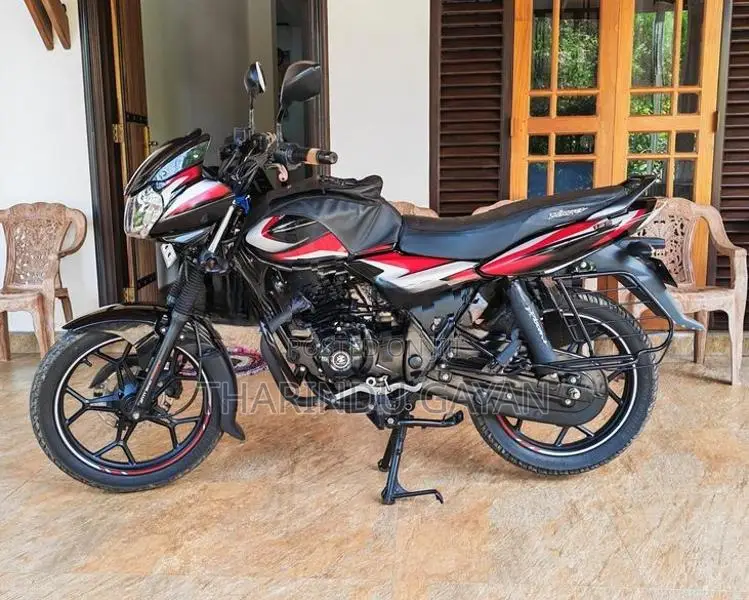 Bajaj Discover 125 2025