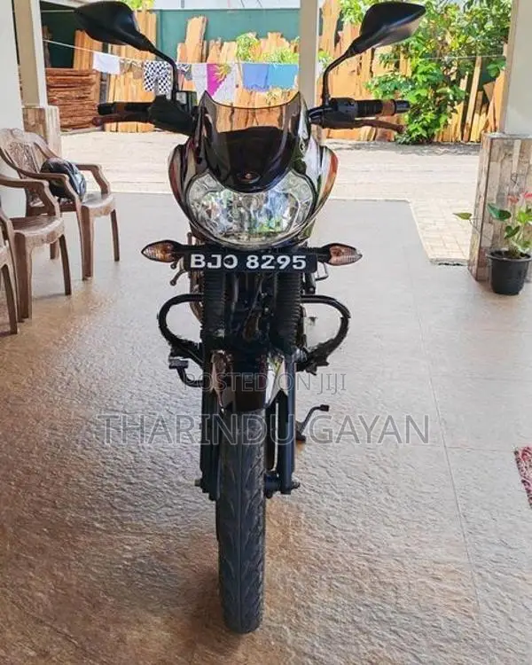 Bajaj Discover 125 2025