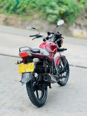 Bajaj Discover 100 2012