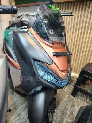 Suzuki Burgman 125 2026