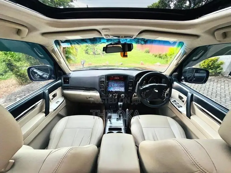 Mitsubishi Montero GLS Sunroof 2012