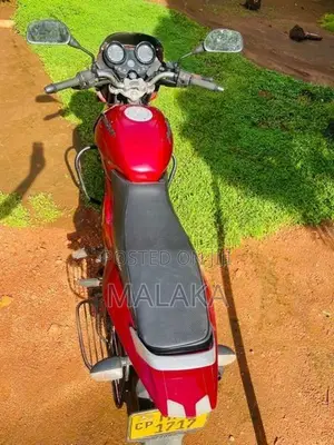 Bajaj Pulsar 180 2002