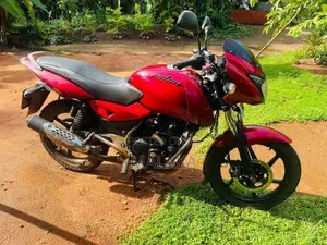 Bajaj Pulsar 180 2002