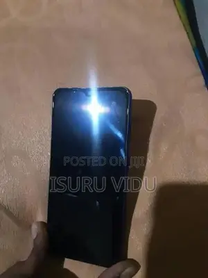Vivo (Used)