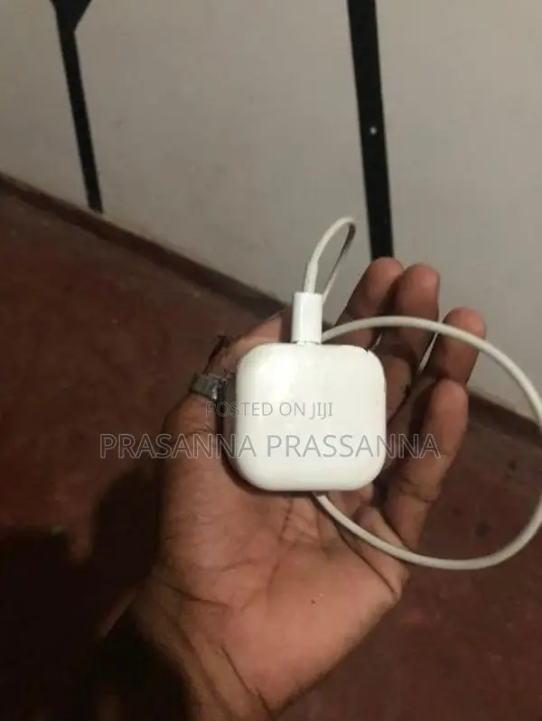 Apple iPhone 8 (Used)