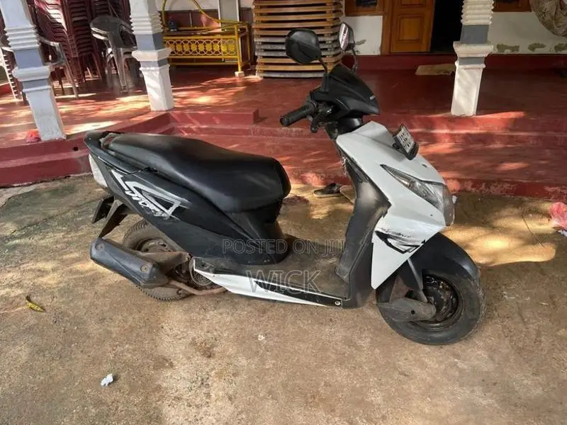 Honda Dio 110 2015