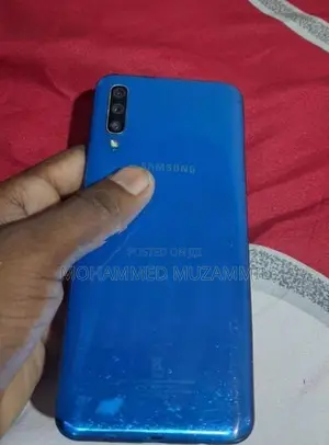 Samsung Galaxy A50 (Used)