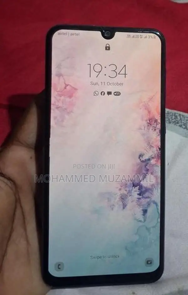 Samsung Galaxy A50 (Used)