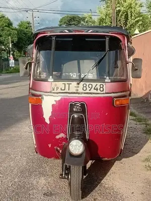 Bajaj RE 2005